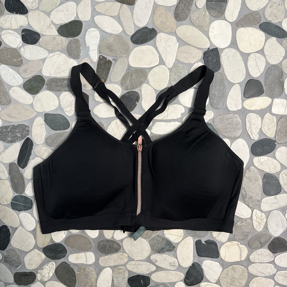 Zipper Front Black Sports Bra